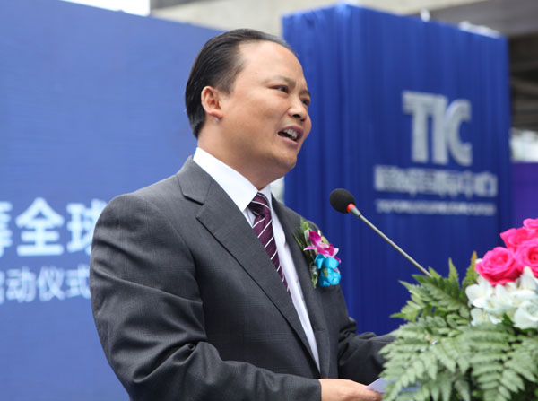 十一届天下政协常委、韦德网站官方入口董事局主席刘汉元揭晓讲话